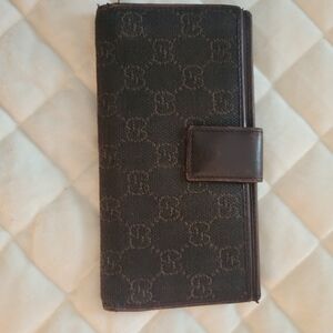 Gucci Brown GG Patterned Wallet